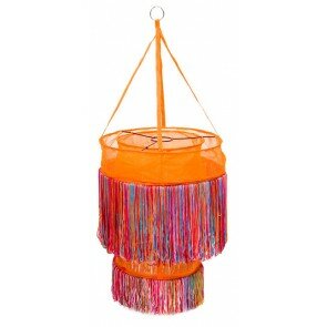 Oranje hanglamp met vrolijk gekleurde sliertjes - global affairs